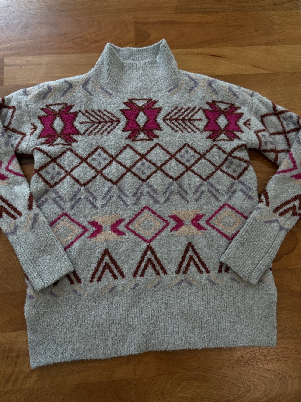 Lou & Grey Gray Crewneck Sweater with Pink and Brown Aztec Motif Size XS